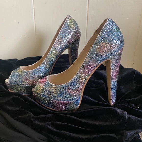 Steve Madden Glam Spark Heels 👠 - Picture 7 of 9